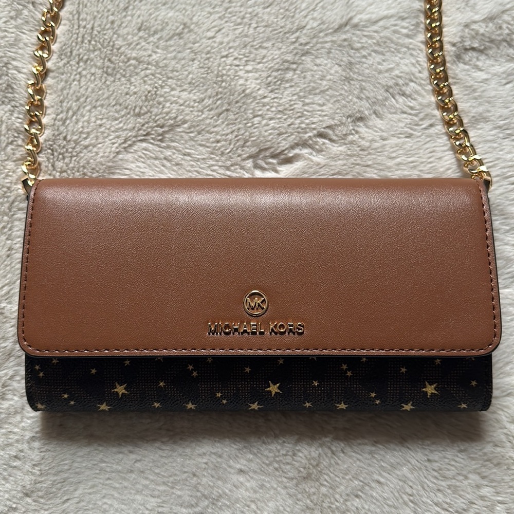 Michael Kors New Without Tags Large Wallet on a Chain Crossbody Clutch P…